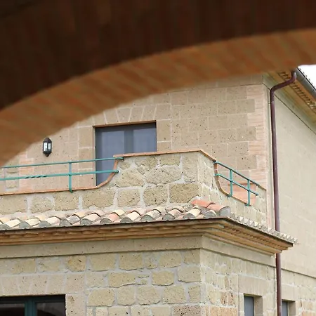 Poggio Al Tufo