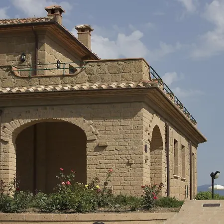 Poggio Al Tufo